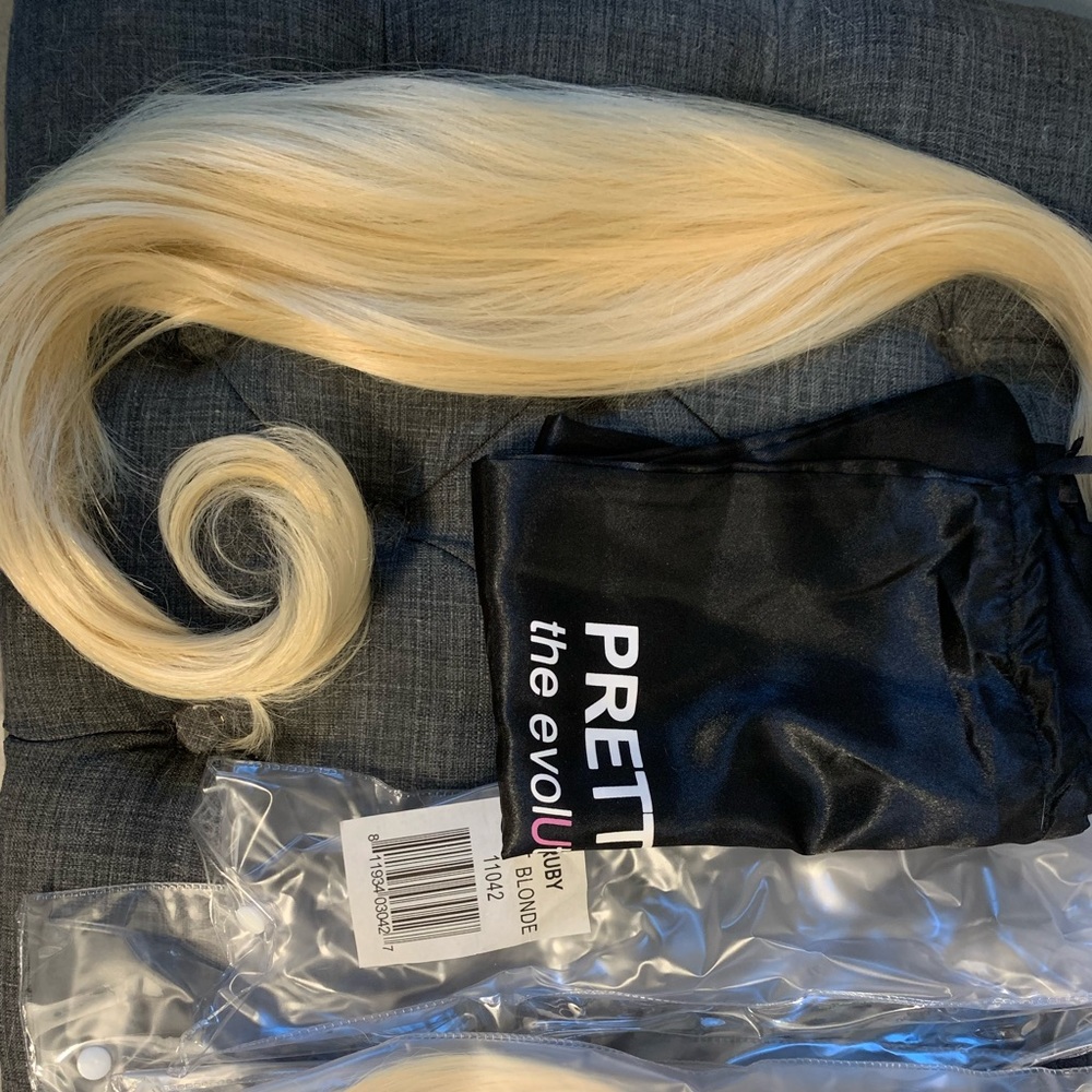 2 Pretty Party RUBY 24 inch ponies. Worn once.